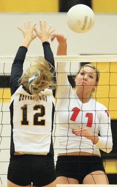 North Scott-Bettendorf volleyball
